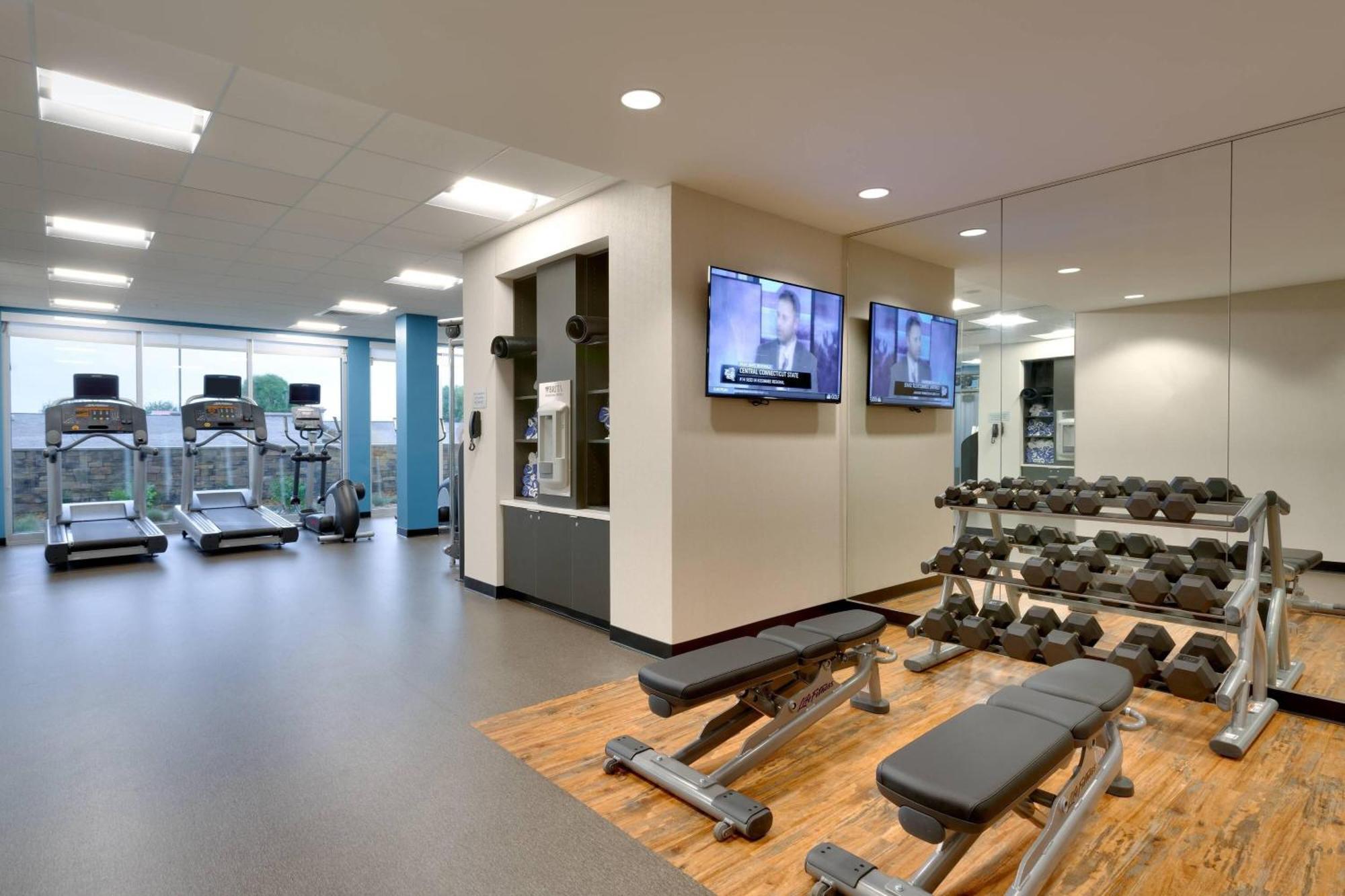 Fairfield Inn & Suites By Marriott Springfield North Exteriör bild