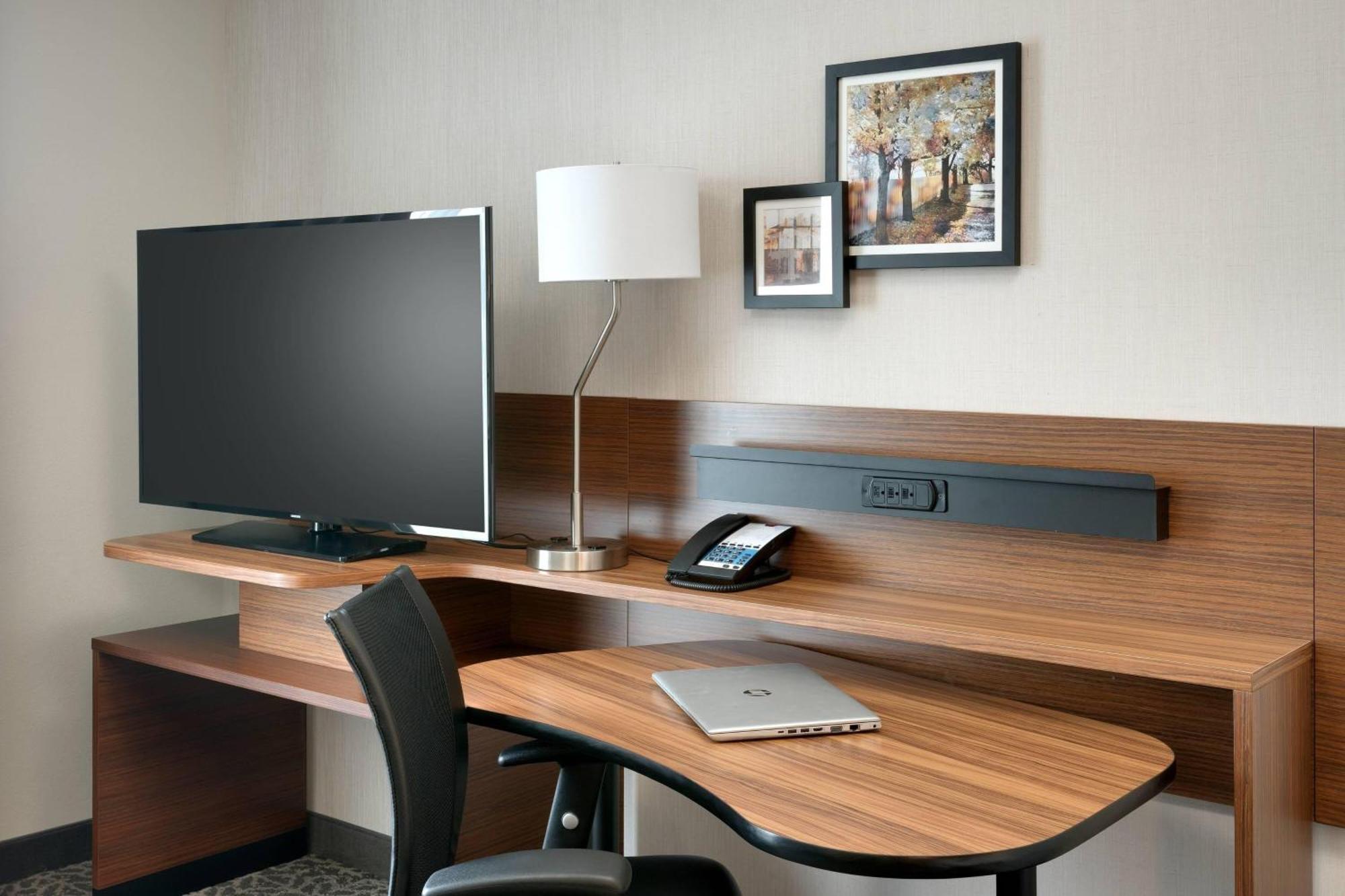 Fairfield Inn & Suites By Marriott Springfield North Exteriör bild