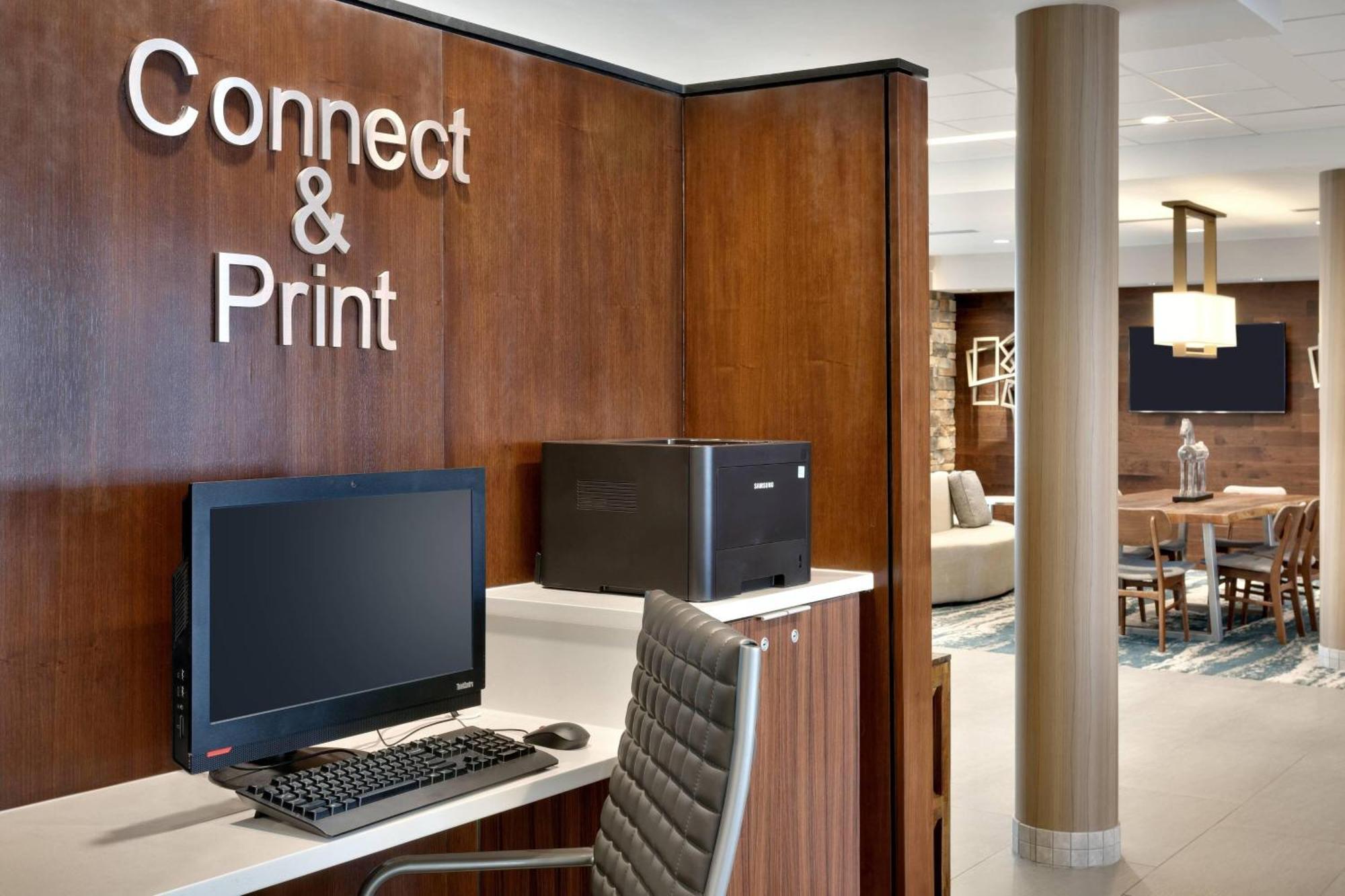 Fairfield Inn & Suites By Marriott Springfield North Exteriör bild