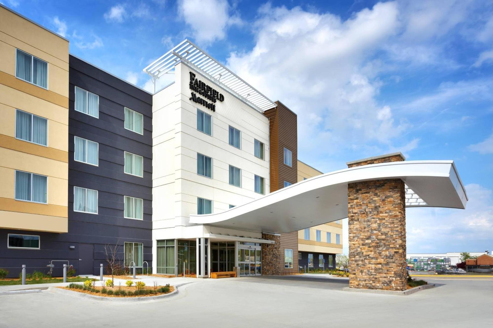Fairfield Inn & Suites By Marriott Springfield North Exteriör bild